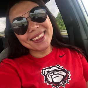 Meet your Posher, Macy